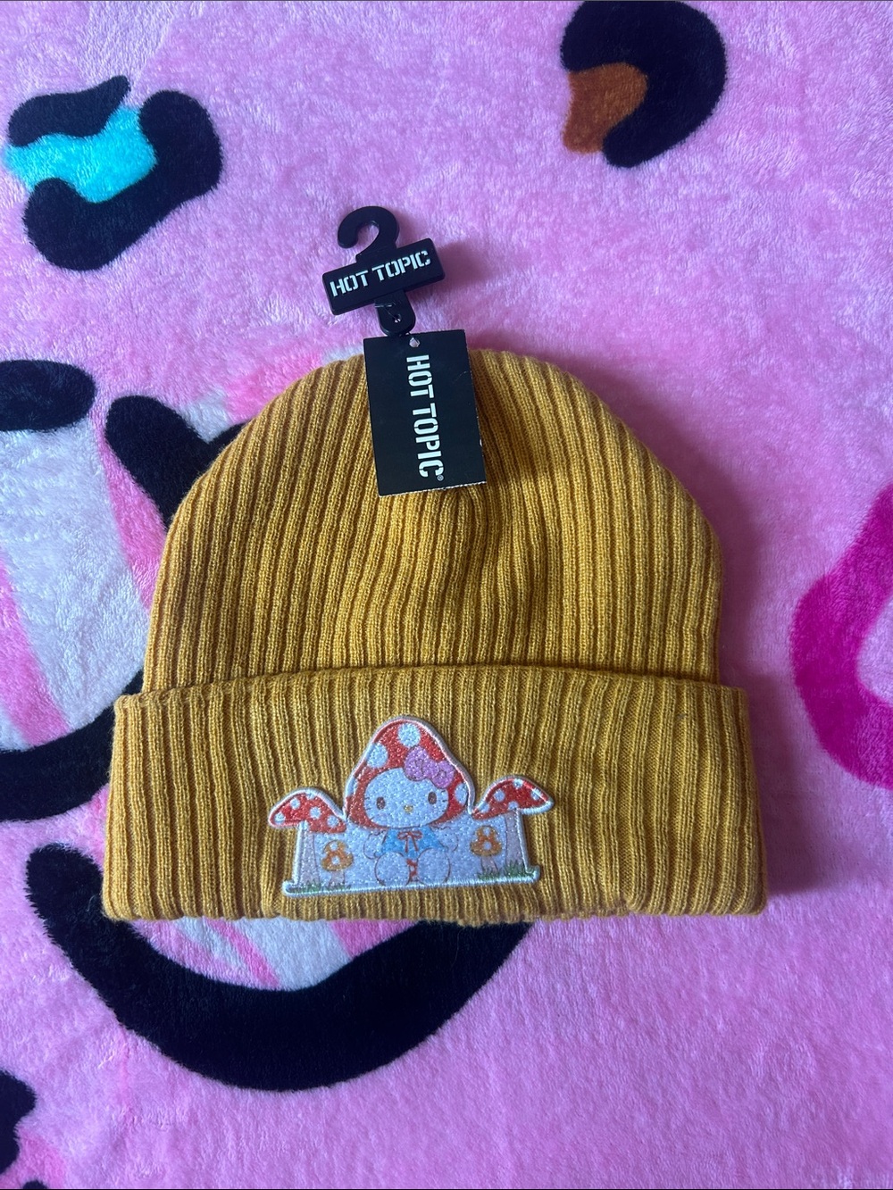 Hello Kitty Mushroom Ribbed Beanie